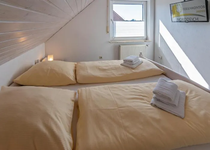 - Ruhige Lage Feriehus Norden